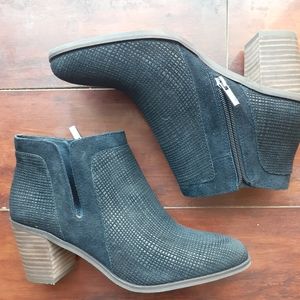 Lucky Brand Suede Leather Ankle Cutout Bootie Size 10